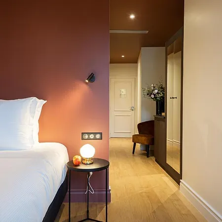 L'invitation Au Voyage - & Hotell