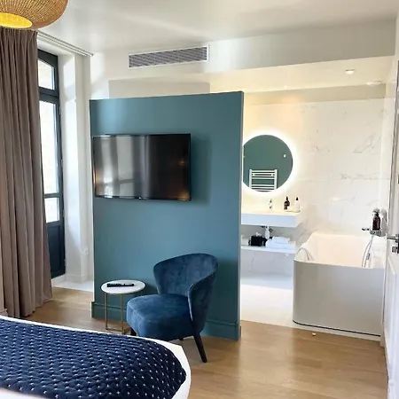 מלון L'invitation Au Voyage - & 4*