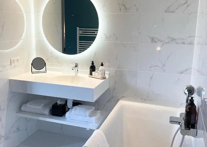 L'invitation Au Voyage - & 4* Honfleur