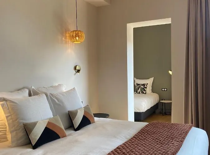 מלון L'invitation Au Voyage - & הונפלר