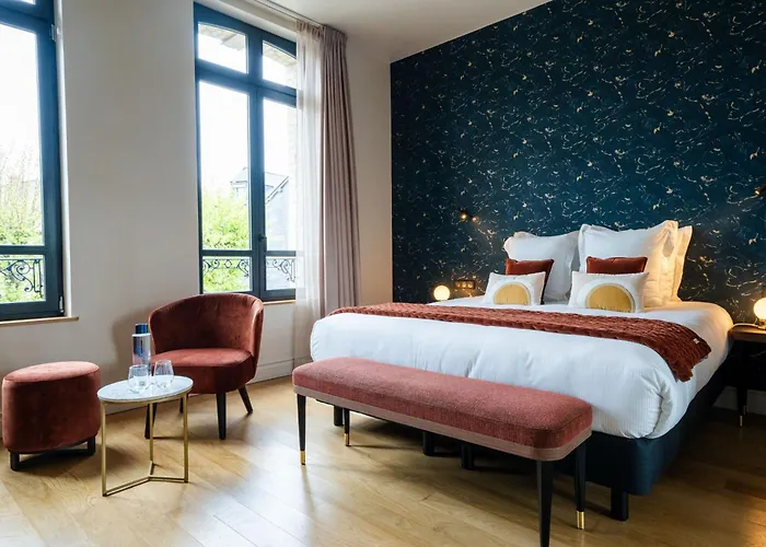 L'invitation Au Voyage - & Hotel