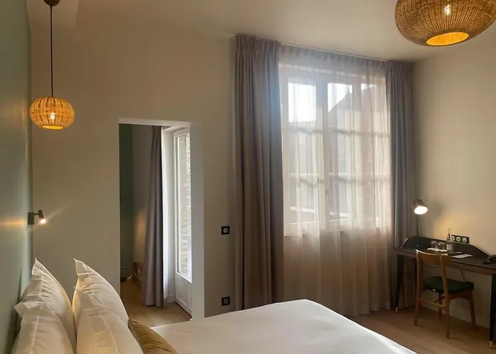 L'invitation Au Voyage - & Hotel Honfleur